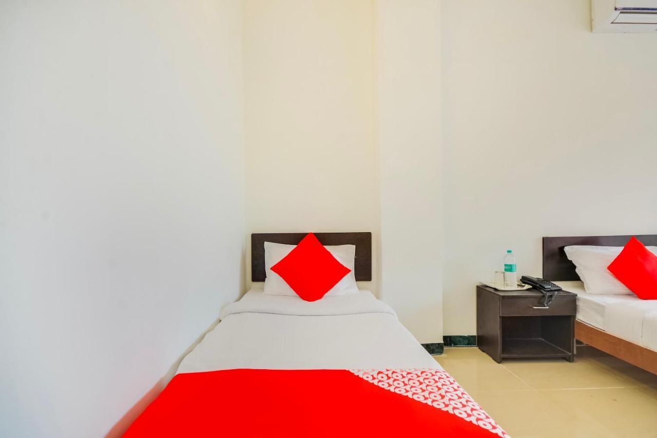 Отель Oyo 67267 Ss Residency Коимбатур Экстерьер фото